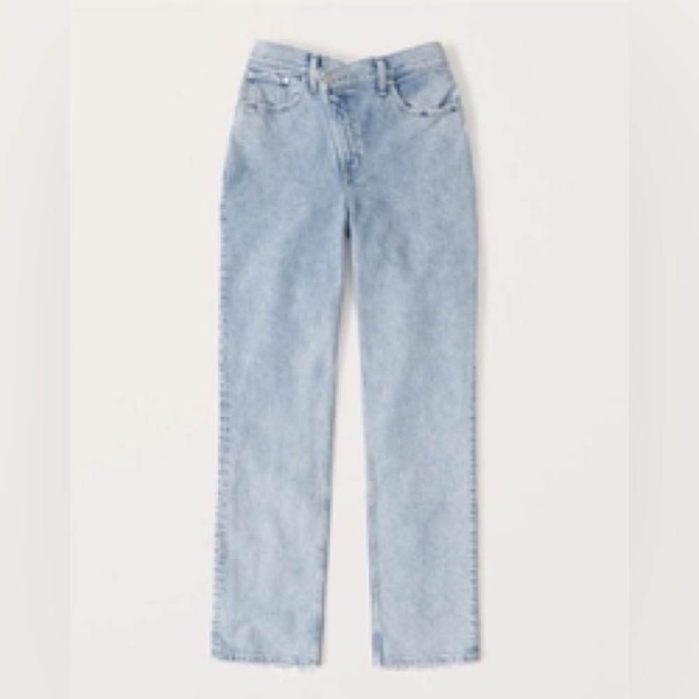 Abercrombie size 29 light wash 90s straight crossover waist jeans